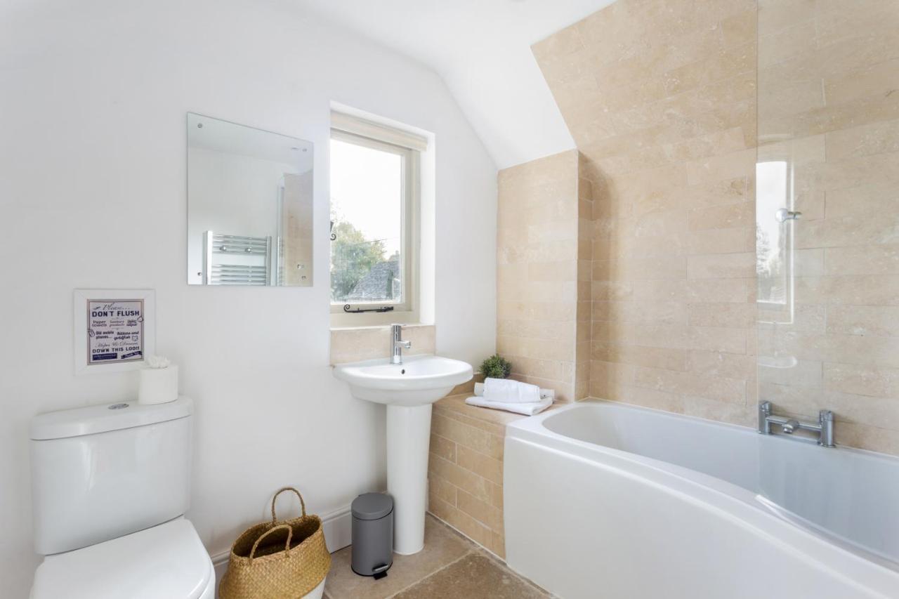 Windrush Villa Burford Exterior photo